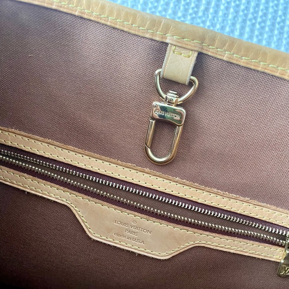 Authentic Louis Vuitton Batignolles Horizontal Bag - Picture 5 of 10